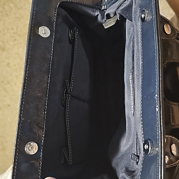 Worthington Designer Shoulderbag w/Double Handle, Navy Blue, Lined, Snap Closure - Picture 15 of 15